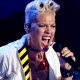 Pink surprisingly forgets the lyrics to her own song during